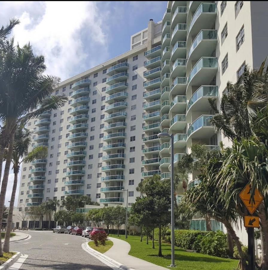 Miami Sunny Isles Ocean Reserve 704 エクステリア 写真